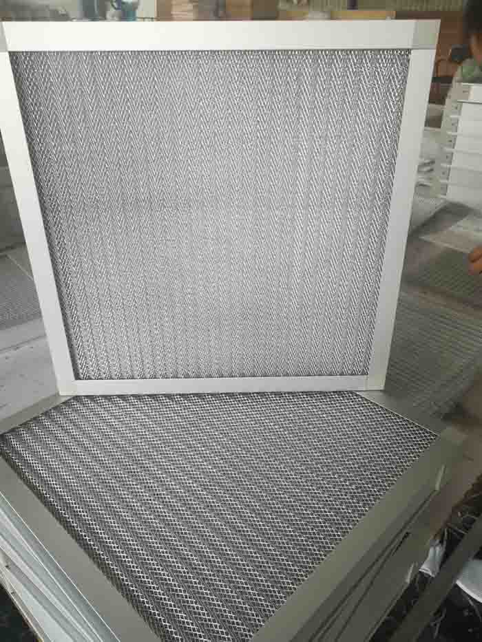 金屬網(wǎng)過濾器可根據(jù)用戶要求定制6目、20目、40目、80目等